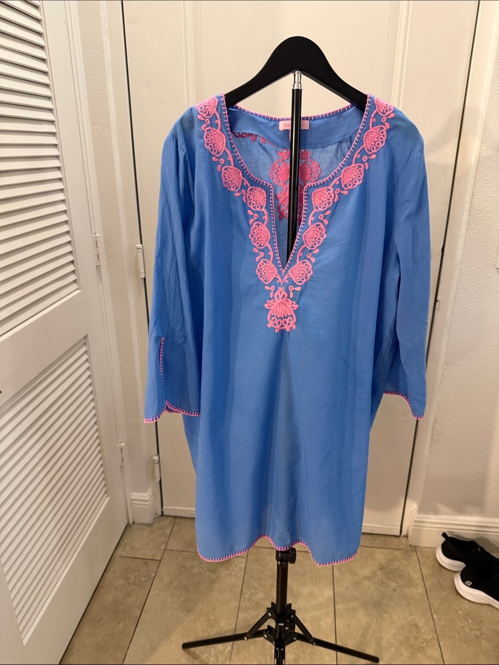 Lilly Pulitzer Beach Cover Dress  blue with Pink Embroidery Trim
